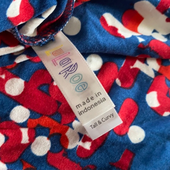 Lot of (3) LuLaroe Tall & Curvy leggings - Picture 5 of 11